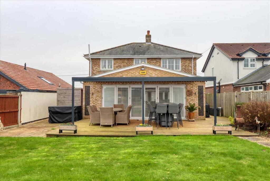 Additional property image - Elm Road, Little Clacton