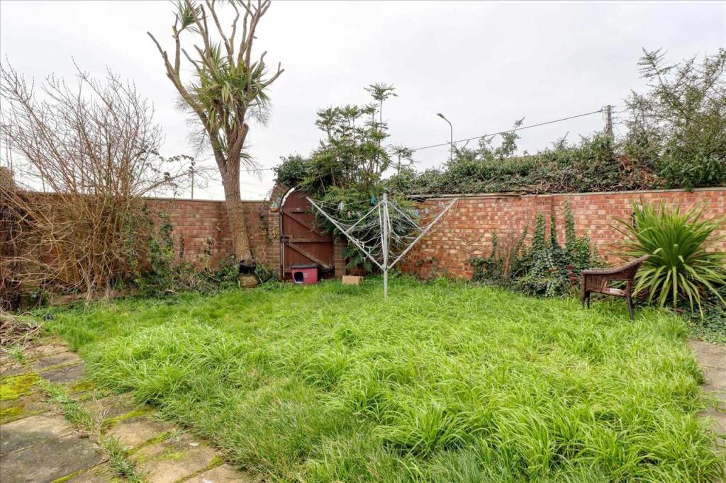 Additional property image - Linstead Close, Clacton on Sea