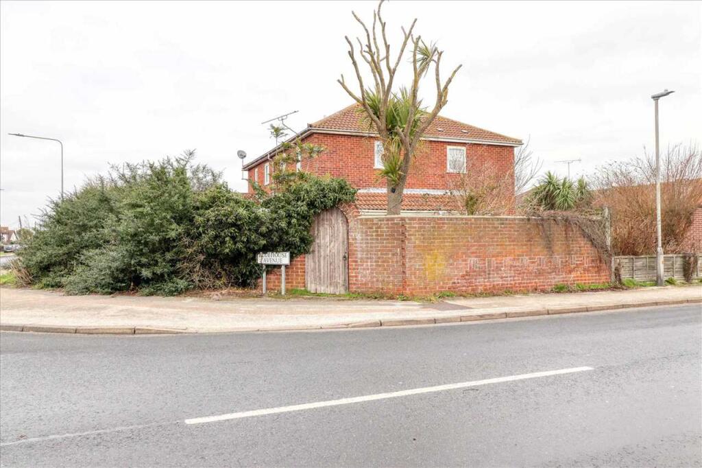 Additional property image - Linstead Close, Clacton on Sea