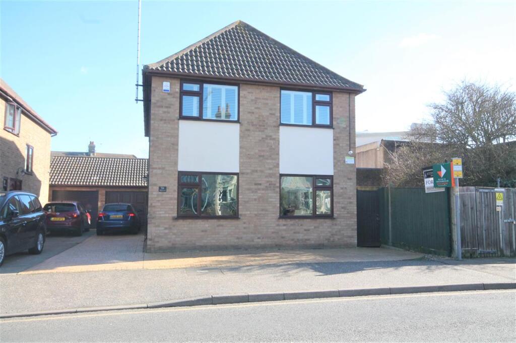 Main image of property: Wash Lane, Clacton on Sea