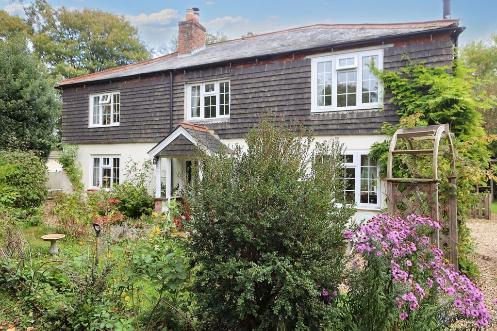 Main image of property: Curdridge Lane, Curdridge, SO32