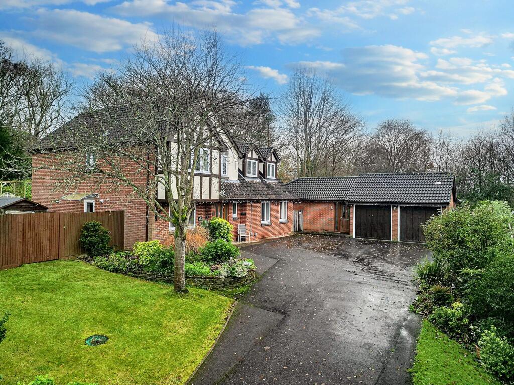Main image of property: Foxcombe Close, Swanmore, SO32