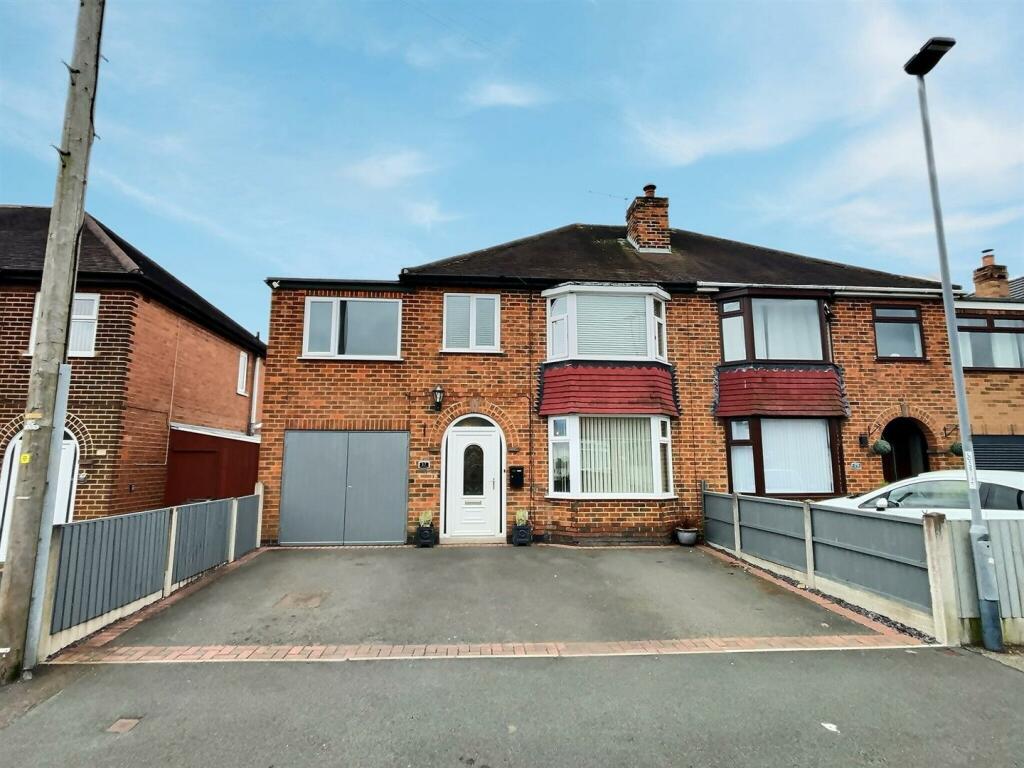 4 bedroom semidetached house for sale in Margreave Road, Chaddesden, Derby, DE21