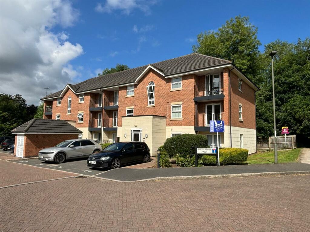 2 bedroom apartment for sale in Badgerdale Way, Heatherton, Derby, DE23