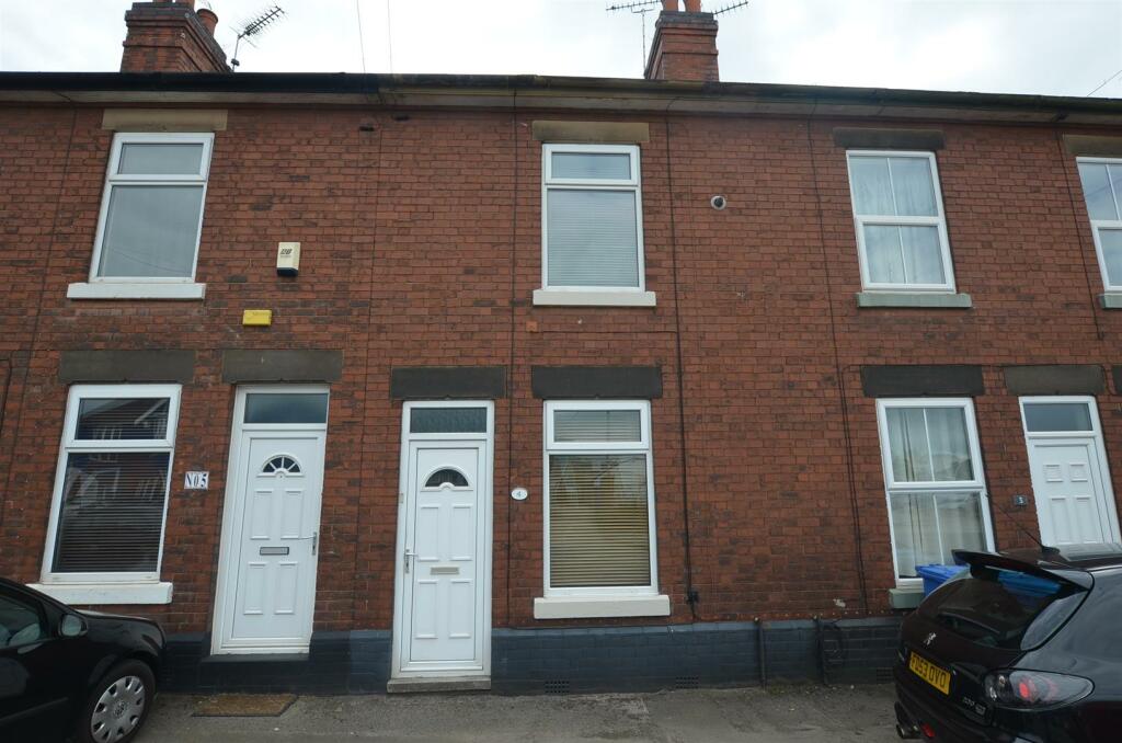 Main image of property: Alfreton Road, Chester Green, Derby