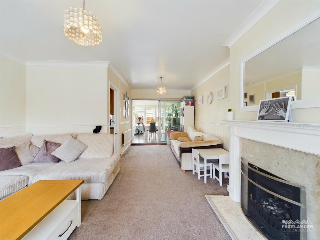 3 bedroom semidetached house for sale in Thornhill Close, Cwmbran, , NP44