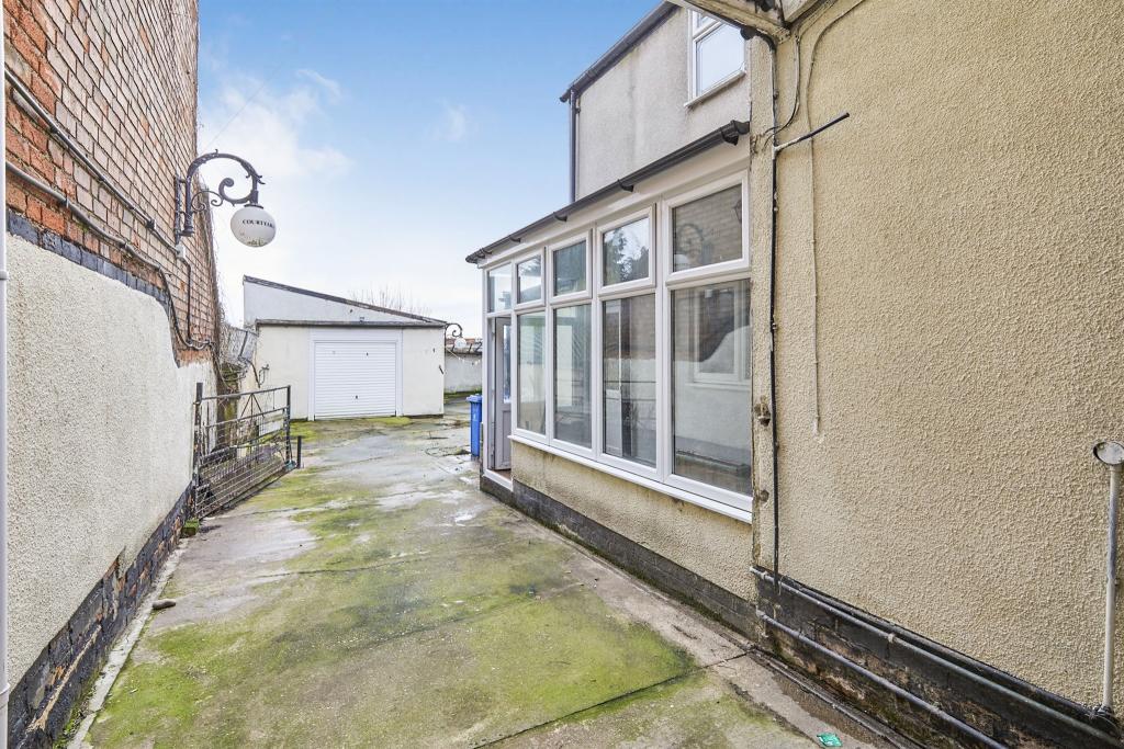 3 bedroom terraced house for sale in Chatham Street, DERBY, DE23