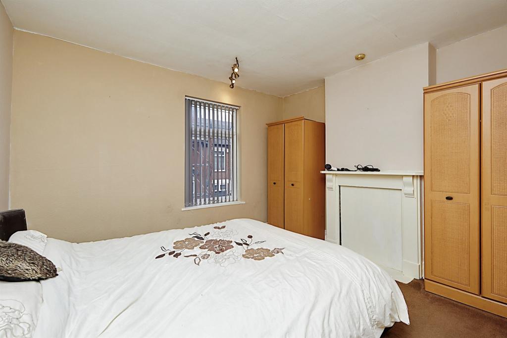 3 bedroom terraced house for sale in Chatham Street, DERBY, DE23
