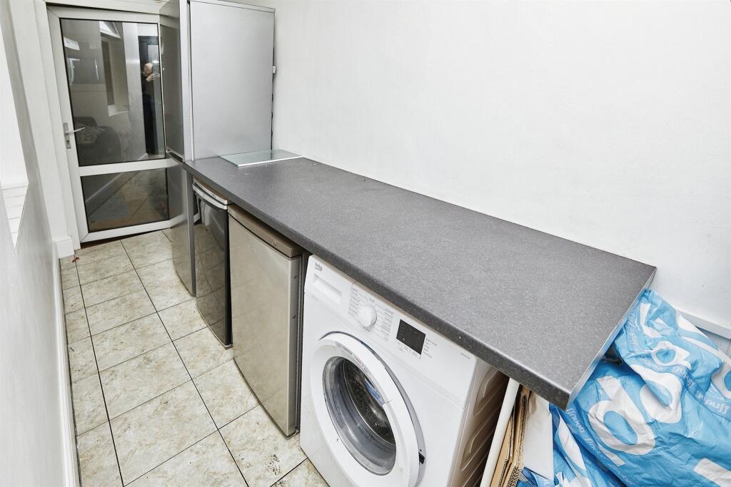4 bedroom terraced house for sale in Slack Lane, Derby, DE22