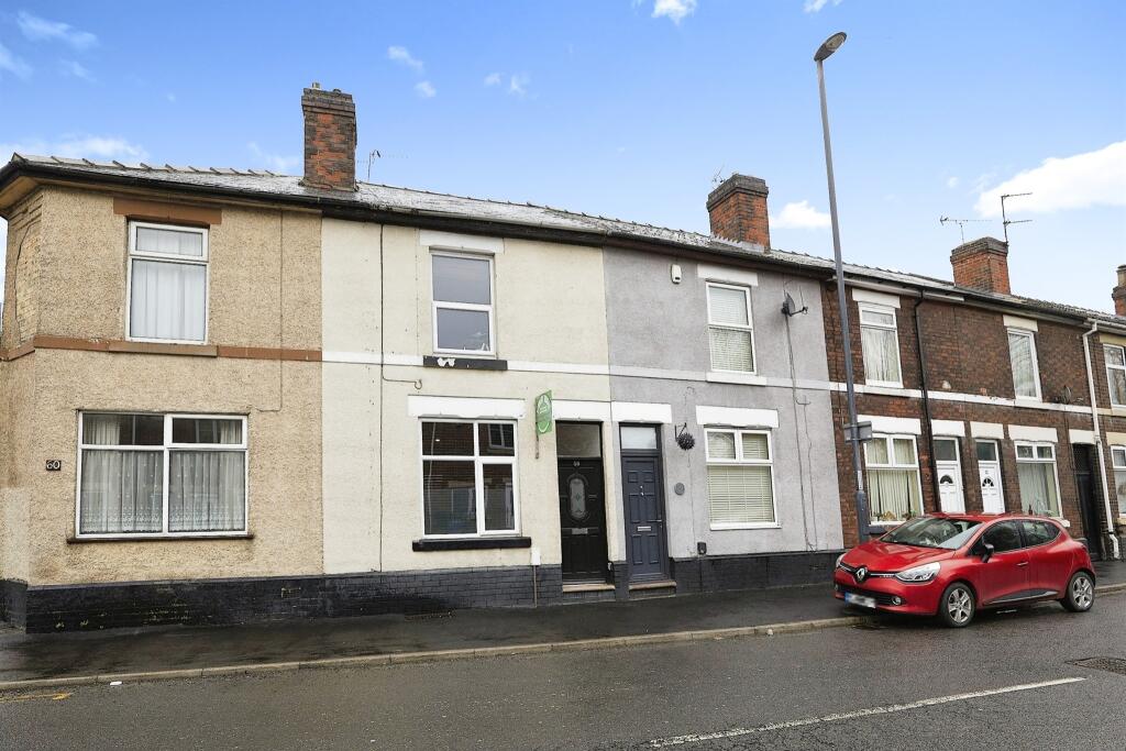 4 bedroom terraced house for sale in Slack Lane, Derby, DE22
