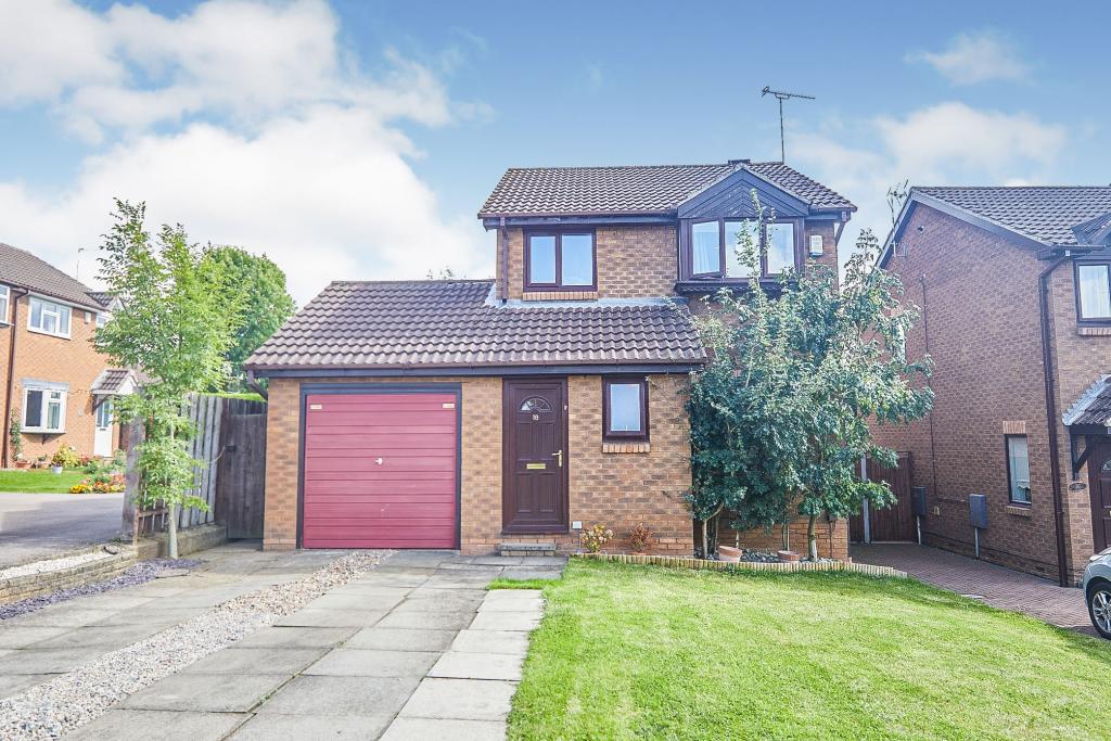 3 bedroom detached house for sale in Bryony Close, Oakwood, Derby, DE21