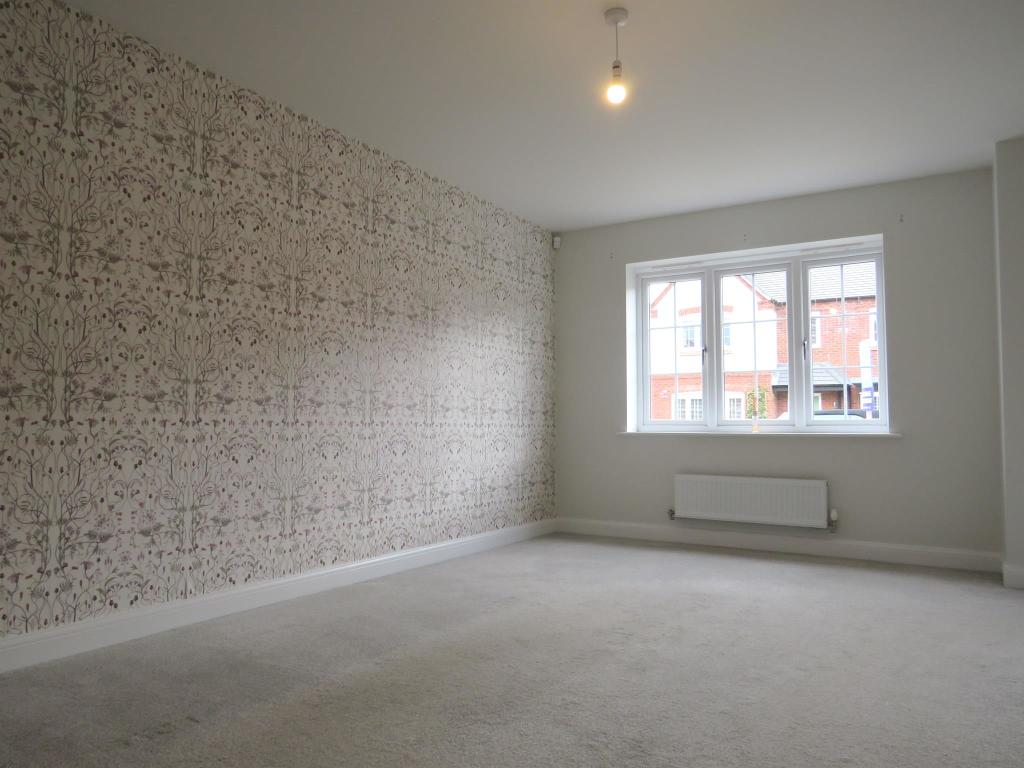 4 bedroom detached house for sale in Elmlands Close, AstonOnTrent