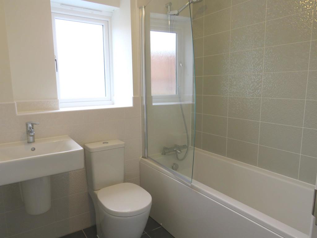 4 bedroom detached house for sale in Elmlands Close, AstonOnTrent