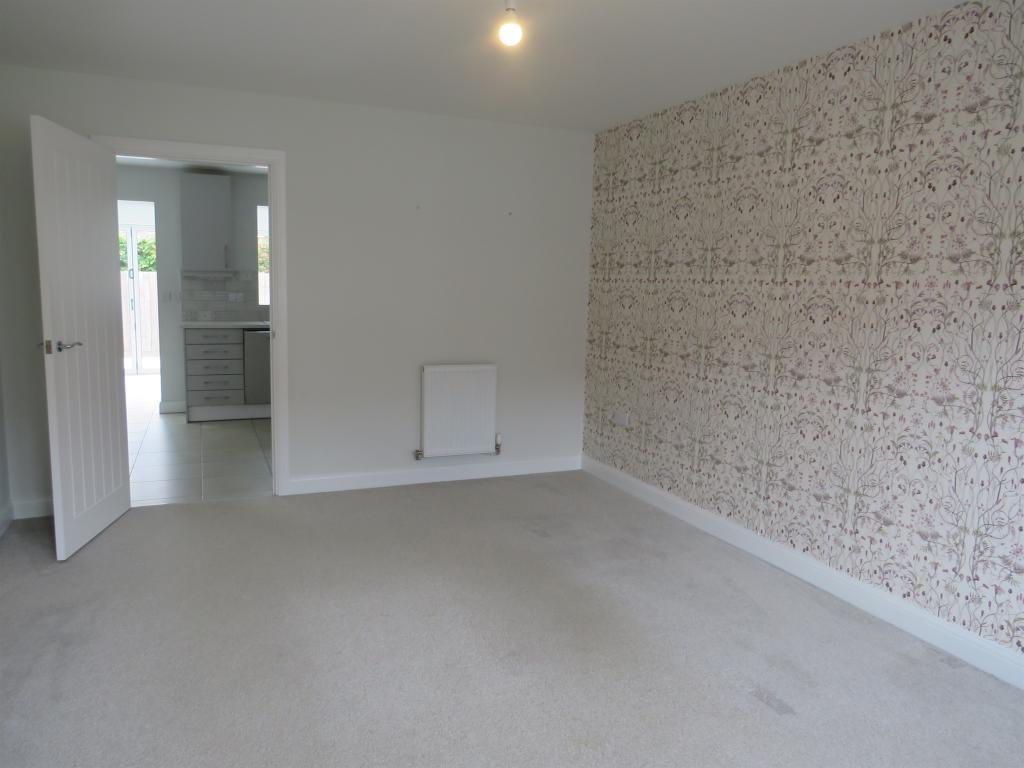 4 bedroom detached house for sale in Elmlands Close, AstonOnTrent