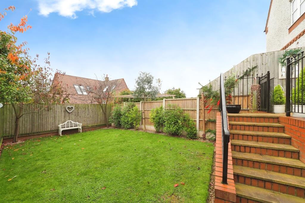 3 bedroom semidetached house for sale in Spitfire Road, Castle