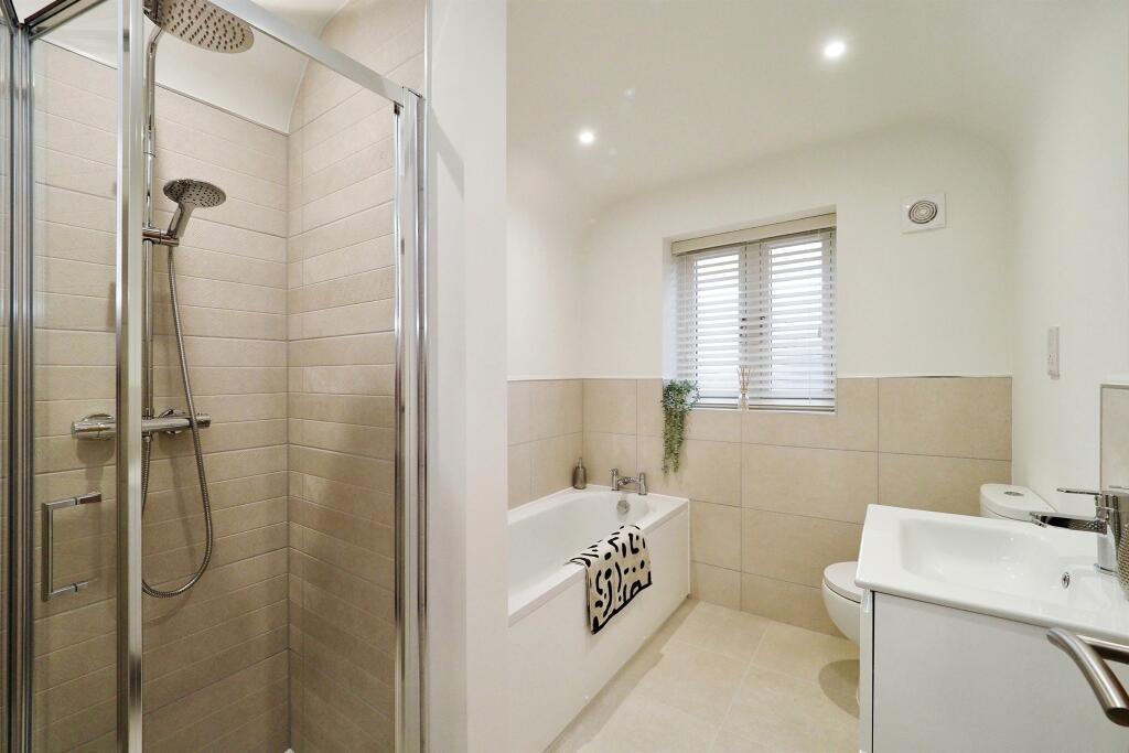 Additional property image - Commerce Street, Melbourne, Derby