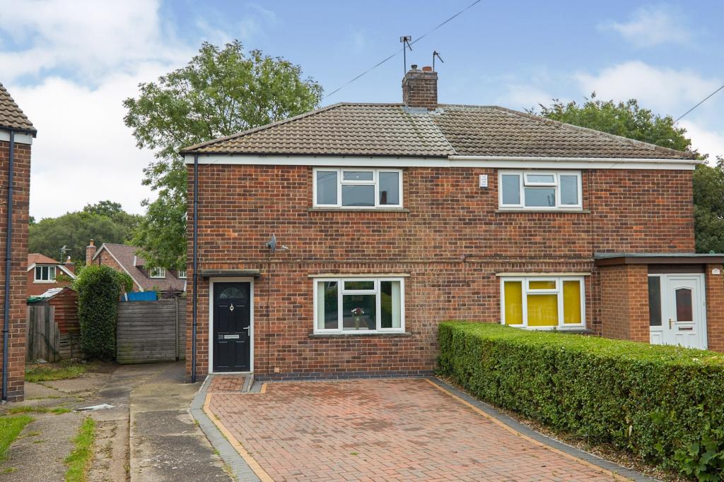 2 bedroom semidetached house for sale in Shields Crescent, Castle