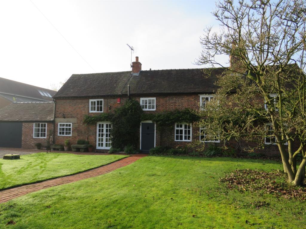 4 bedroom detached house for sale in Church Lane, BarrowOnTrent