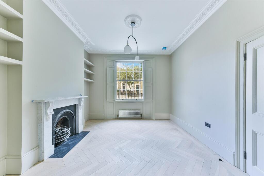 Main image of property: Hemingford Road, London, N1