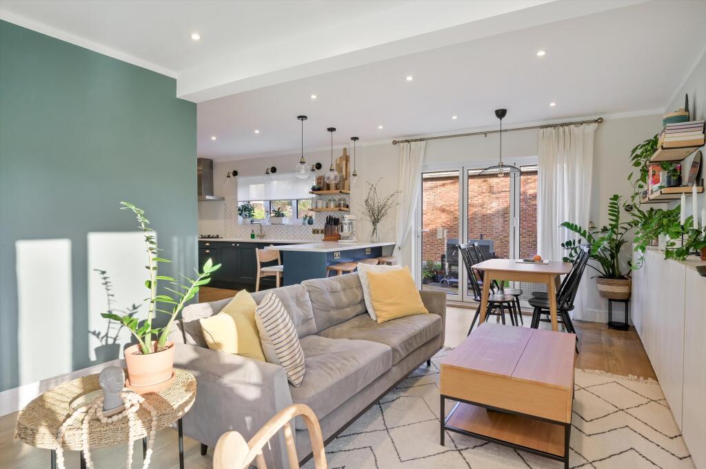 Main image of property: Hartham Road, London, N7