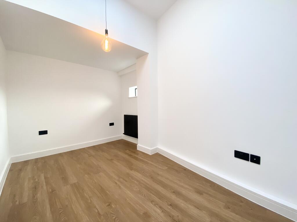 Additional property image - Southville, Southville Place, BS3 1AW