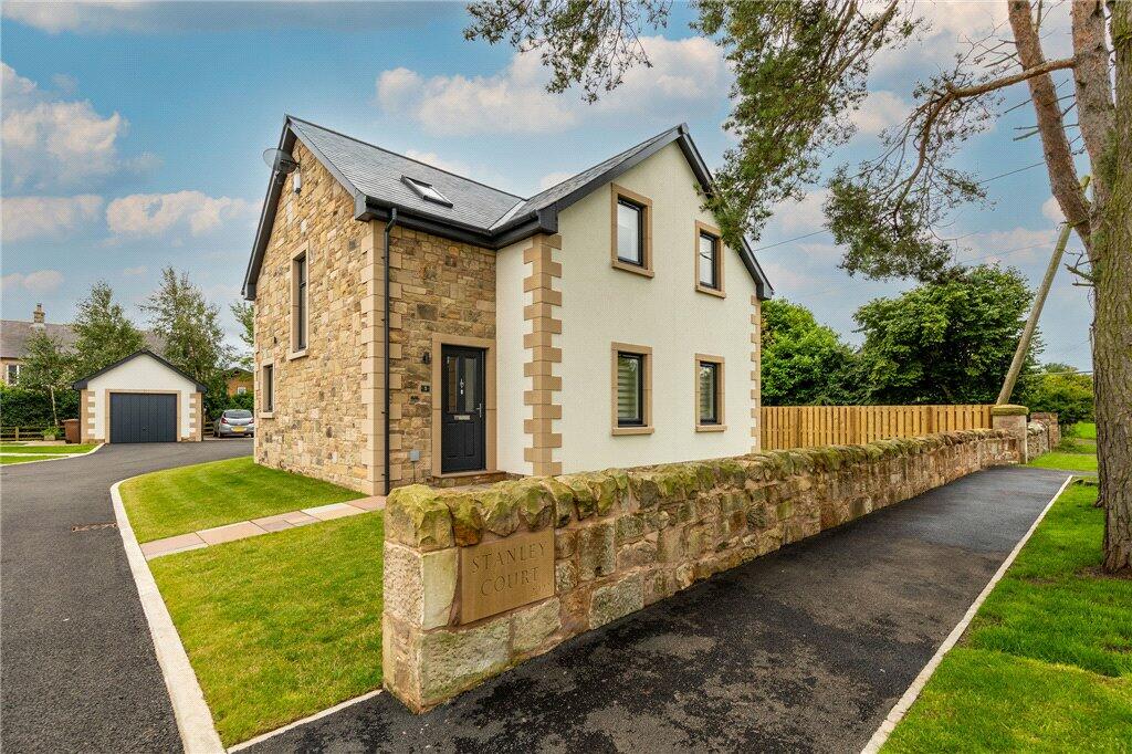 3 bedroom detached house for sale in Stanley Court, Branxton, CornhillonTweed, Northumberland