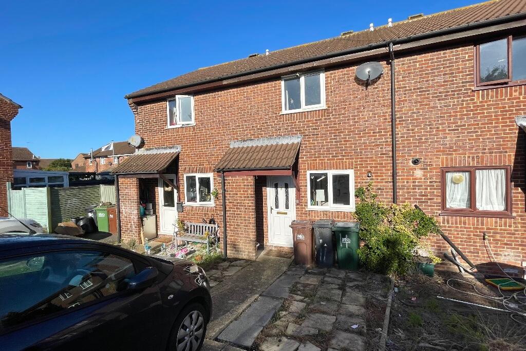 2 bedroom terraced house for sale in Bembridge Road, Eastbourne, East
