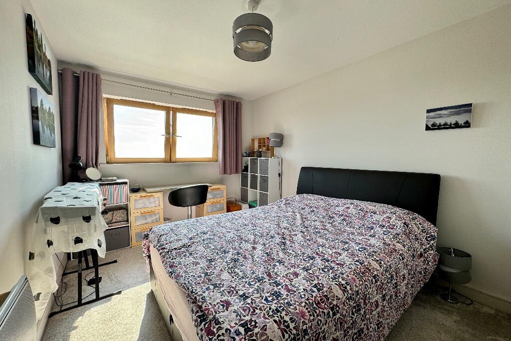 Additional property image - Sea Views, Sovereign Harbour, BN23