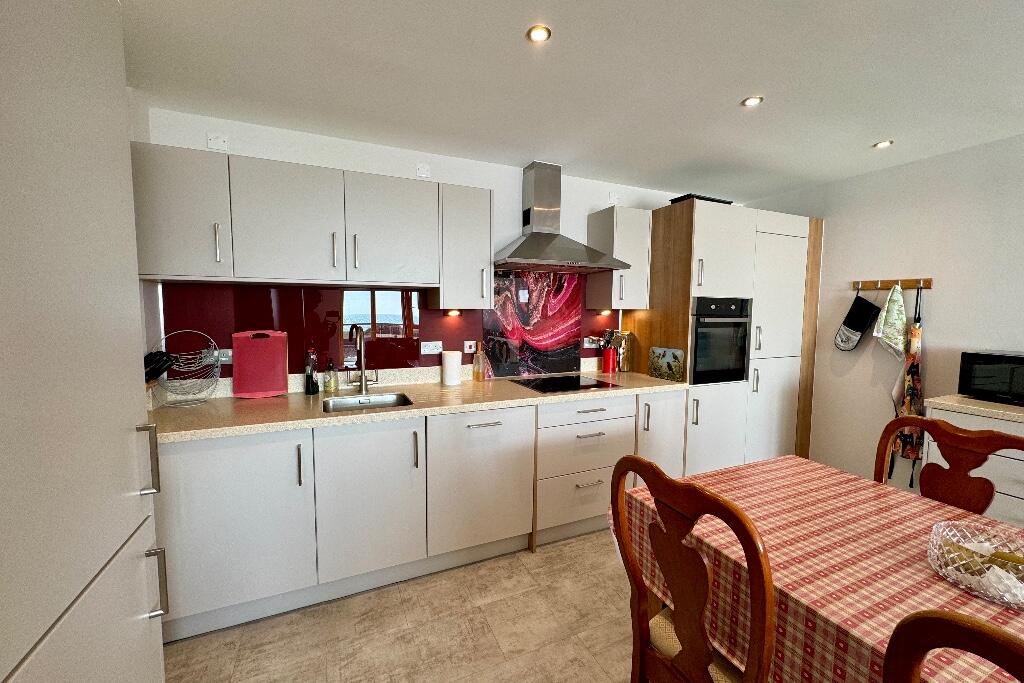 Additional property image - Sea Views, Sovereign Harbour, BN23