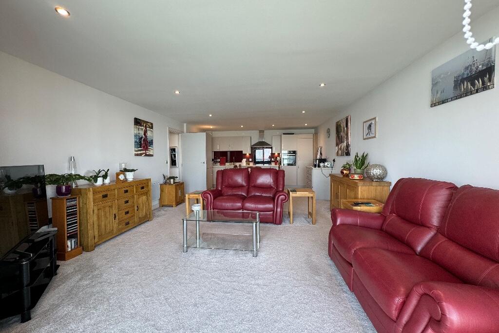 Additional property image - Sea Views, Sovereign Harbour, BN23