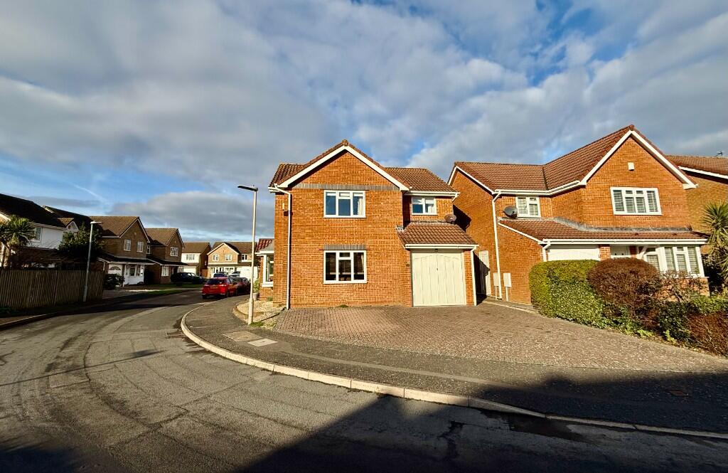 Additional property image - Boston Close, Sovereign Harbour, Eastbourne, BN23