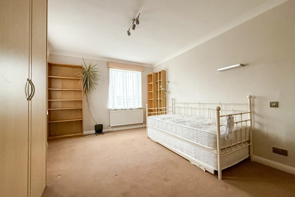 Additional property image - Compton Place Road, Eastbourne, East Sussex, BN21