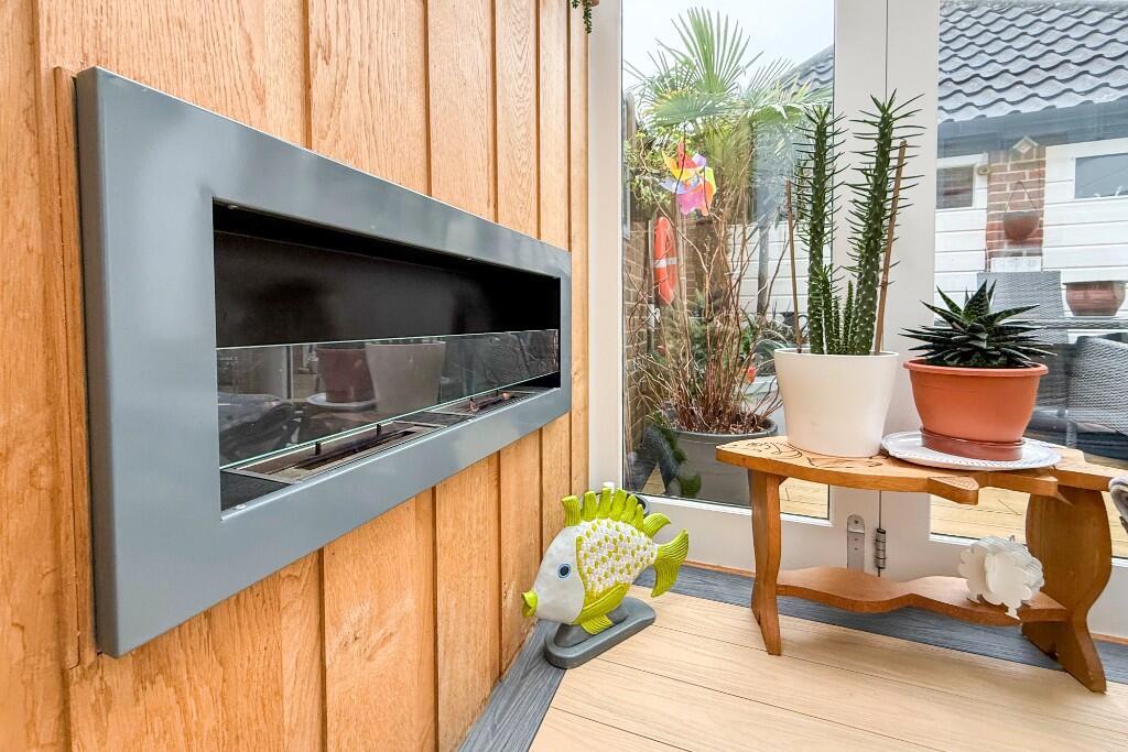 Additional property image - Windward Quay, Sovereign Harbour, Eastbourne, BN23