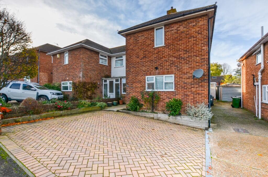 Main image of property: Battle Crescent, Hailsham, East Sussex, BN27