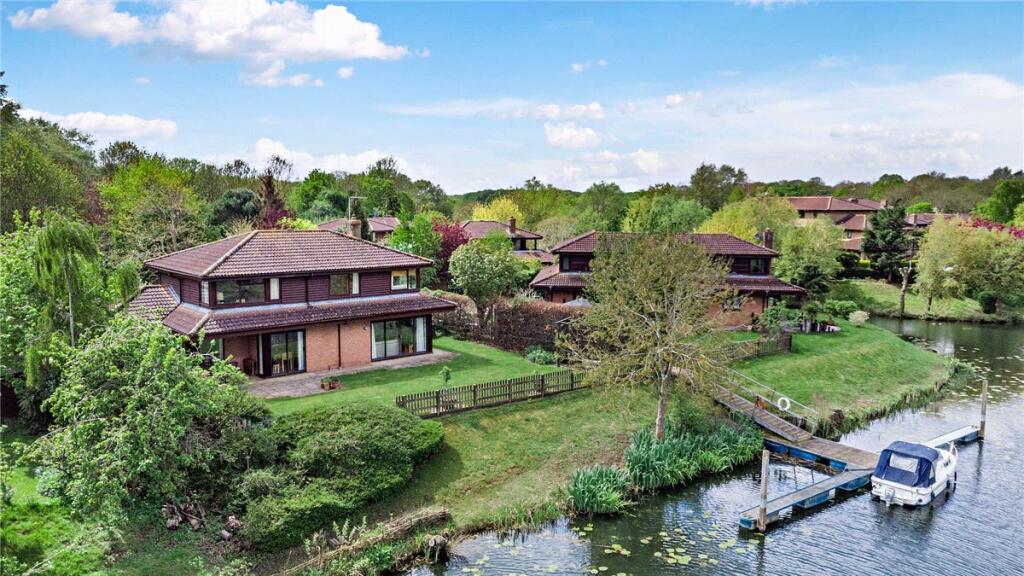 Main image of property: Thorpe Meadows, Peterborough, PE3