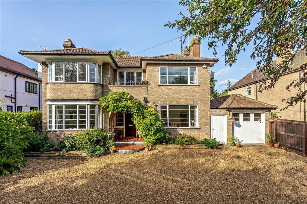6 bedroom detached house for sale in Thorpe Road, Peterborough, PE3