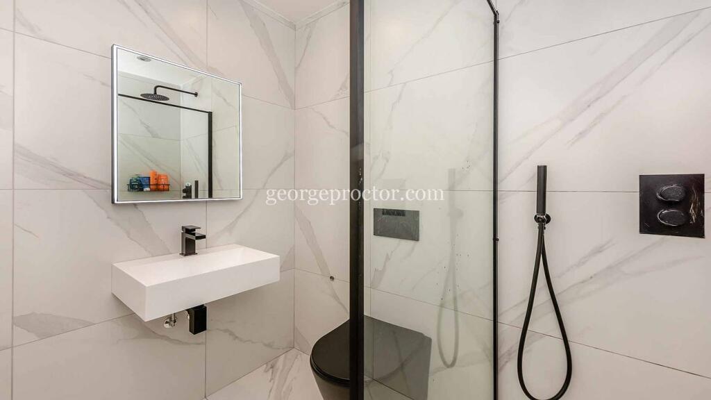 Additional property image - Sundridge Avenue, Bickley, BR1