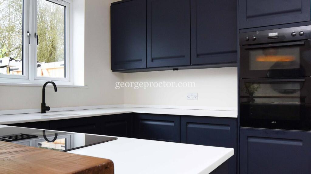 Additional property image - Blackbrook Lane, Bromley, BR2