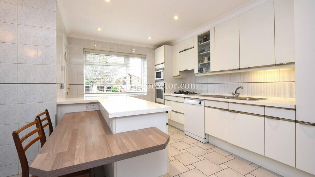 Additional property image - Albyfield, Bickley, BR1
