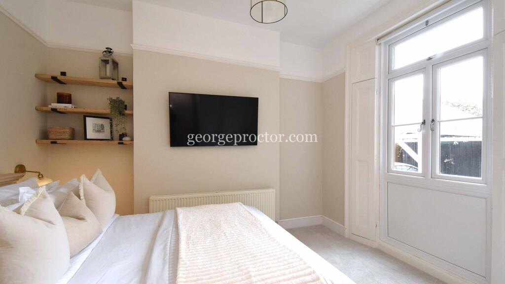 Additional property image - Palace Grove, Bromley, BR1