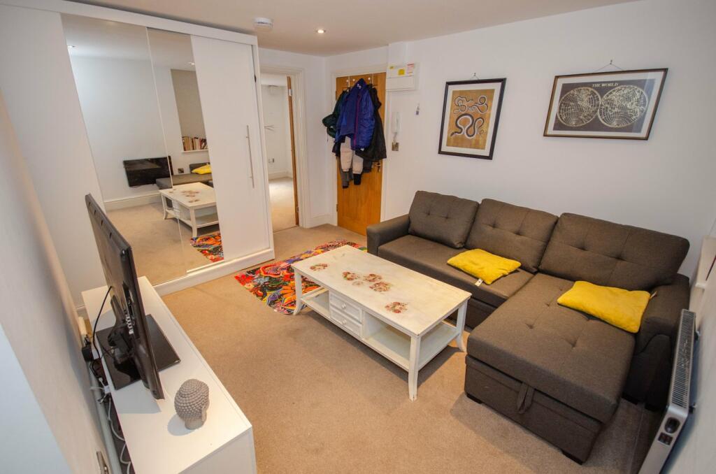 Additional property image - Church Court, Little Church Street, Town Centre, CV21