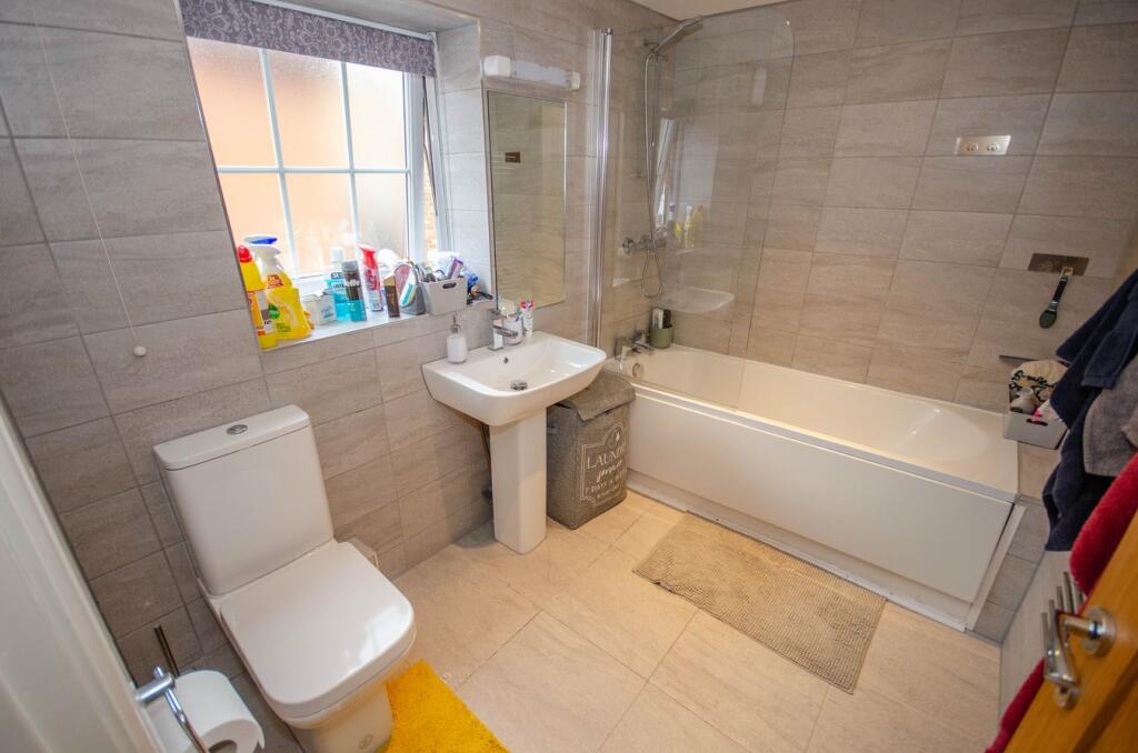 Additional property image - Church Court, Little Church Street, Town Centre, CV21