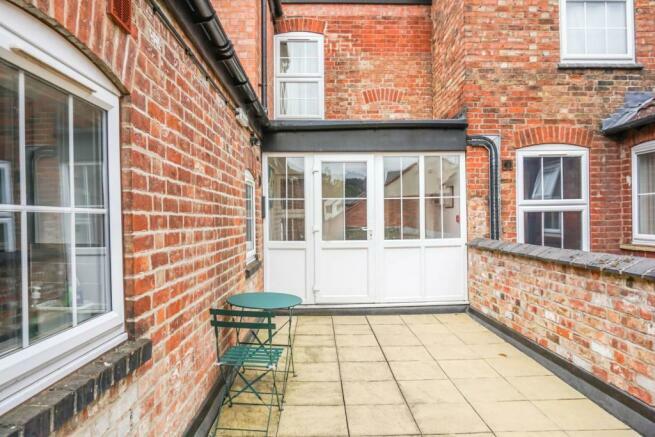 Additional property image - Church Court, Little Church Street, Town Centre, CV21