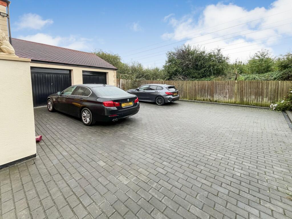 Additional property image - Long Hassocks, Coton Meadows, Rugby, CV23