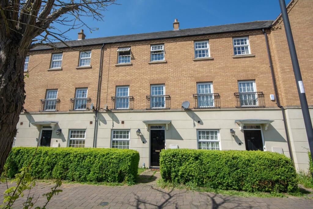 Main image of property: Coton Park Drive, Coton Park, Rugby, CV23