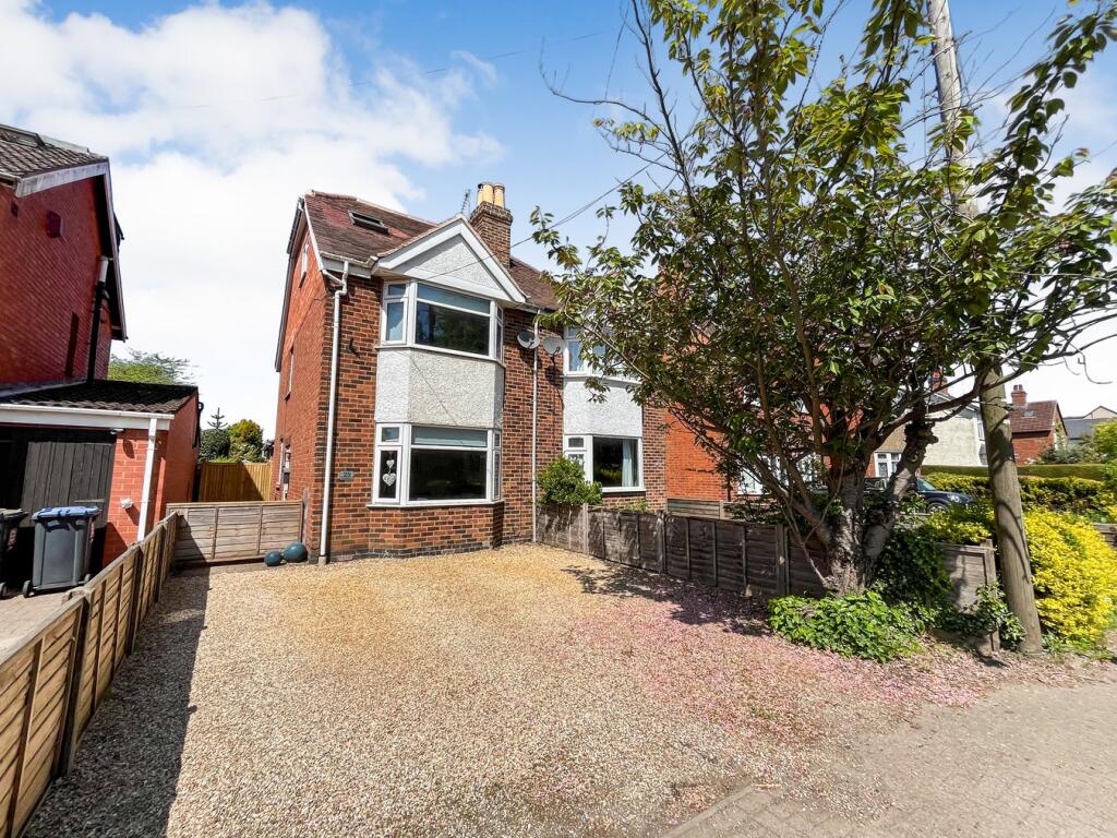 Main image of property: Rugby Road, Dunchurch, Rugby, CV22