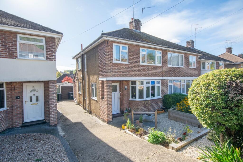 Main image of property: Oakfield Road, Rugby, CV22