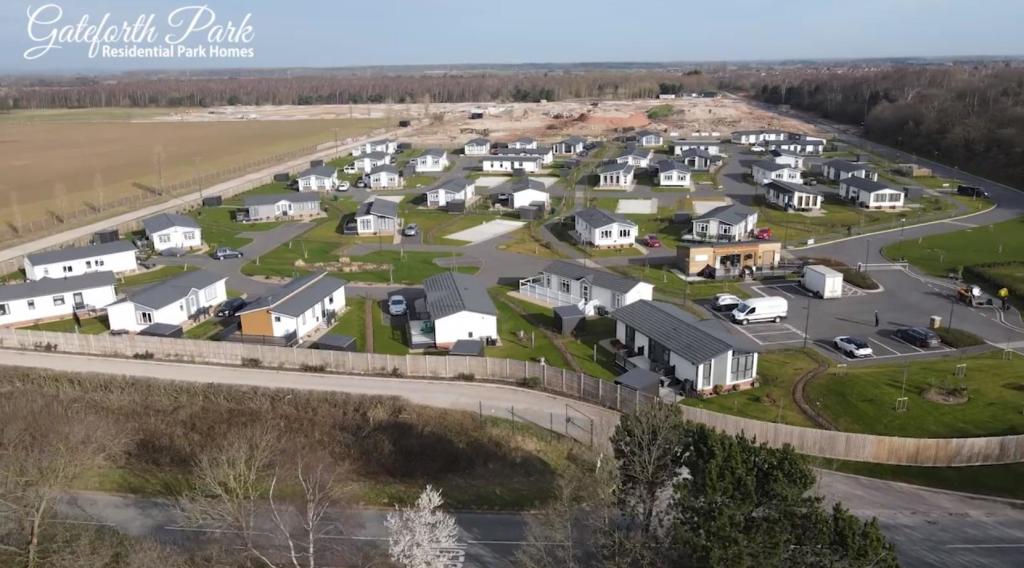 2 bedroom park home for sale in Lakeside (phase 2), Gateforth Park