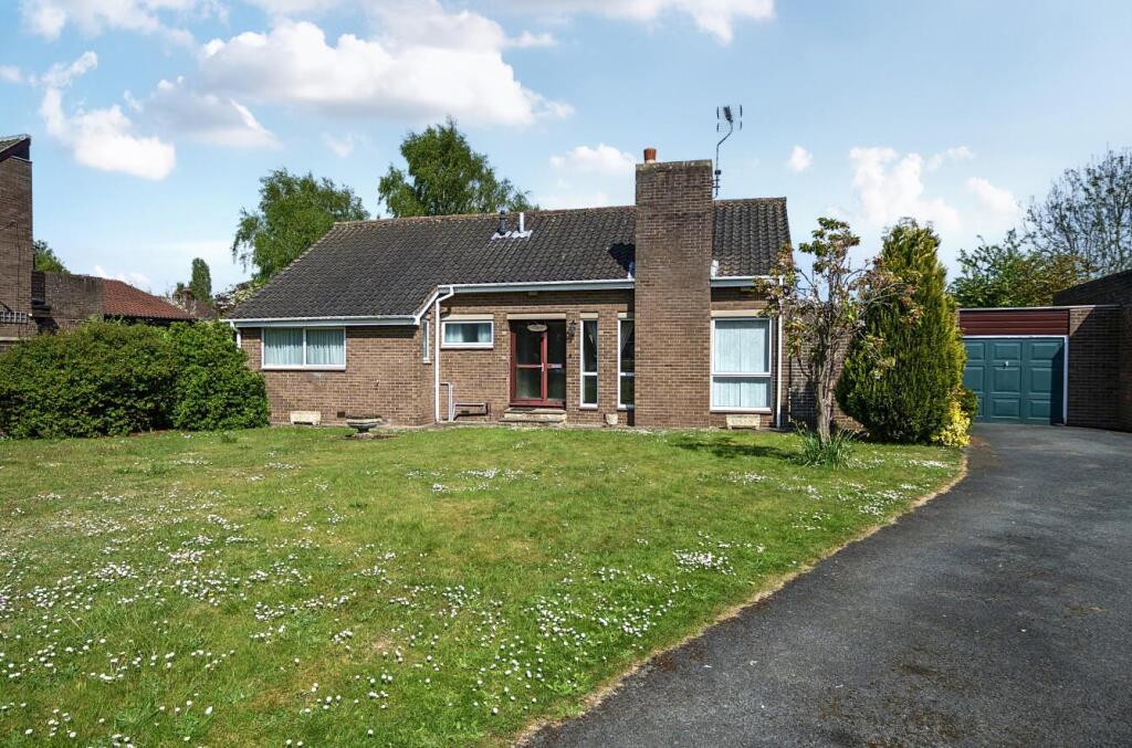 Main image of property: Leeds Road