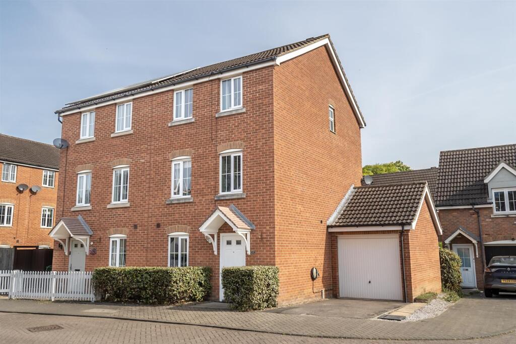 Main image of property: Robin Close, Selby